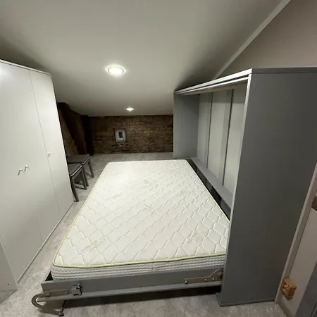 Brand New Apartmán